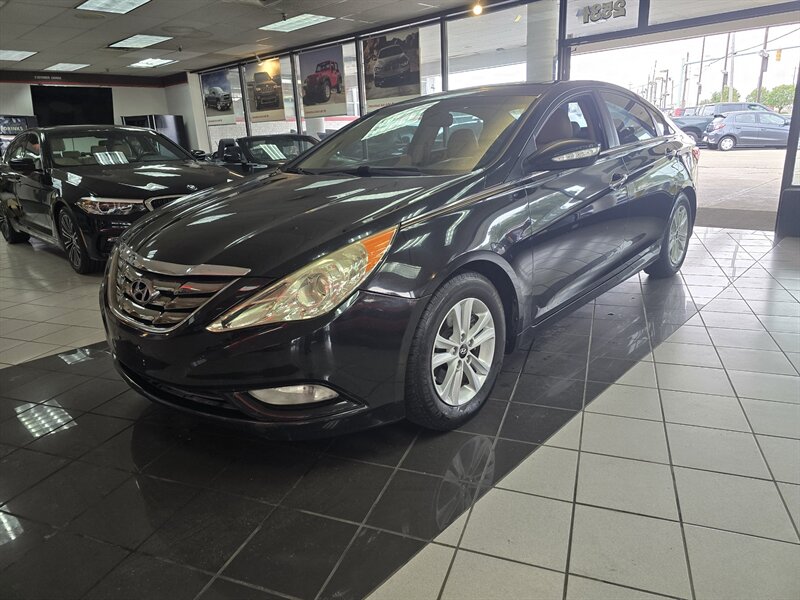 2011 Hyundai SONATA Limited 2.0T 4DR SEDAN   - Photo 1 - Hamilton, OH 45015