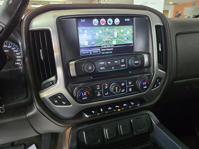 2017 GMC Sierra 1500 SLT CREW CAB4X4/Z71   - Photo 28 - Hamilton, OH 45015
