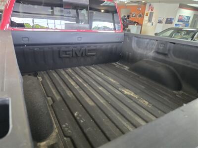 2017 GMC Sierra 1500 SLT CREW CAB4X4/Z71   - Photo 38 - Hamilton, OH 45015
