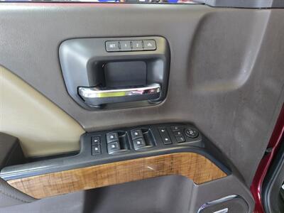2017 GMC Sierra 1500 SLT CREW CAB4X4/Z71   - Photo 18 - Hamilton, OH 45015