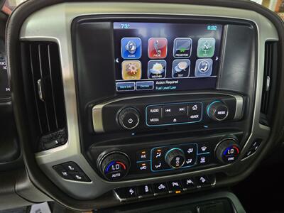 2017 GMC Sierra 1500 SLT CREW CAB4X4/Z71   - Photo 26 - Hamilton, OH 45015