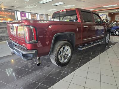 2017 GMC Sierra 1500 SLT CREW CAB4X4/Z71   - Photo 4 - Hamilton, OH 45015