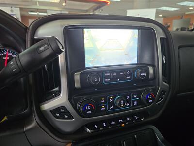 2017 GMC Sierra 1500 SLT CREW CAB4X4/Z71   - Photo 22 - Hamilton, OH 45015