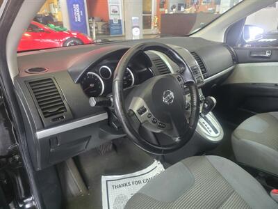 2010 Nissan Sentra 2.0   - Photo 8 - Hamilton, OH 45015