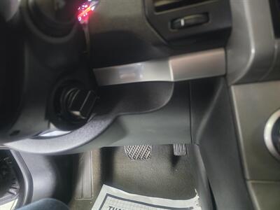 2010 Nissan Sentra 2.0   - Photo 22 - Hamilton, OH 45015