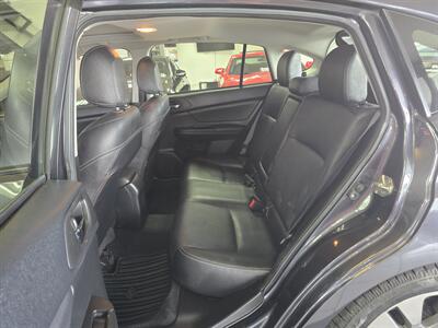 2013 Subaru Impreza 2.0i Sport Limited 4DR WAGON AWD   - Photo 11 - Hamilton, OH 45015