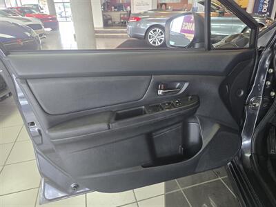 2013 Subaru Impreza 2.0i Sport Limited 4DR WAGON AWD   - Photo 7 - Hamilton, OH 45015