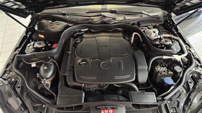 2015 Mercedes-Benz E 350 4MATIC   - Photo 32 - Hamilton, OH 45015