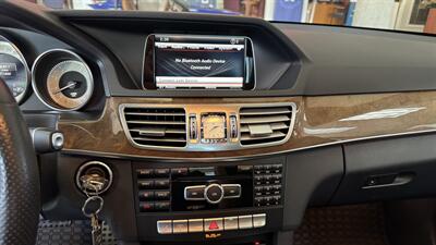 2015 Mercedes-Benz E 350 4MATIC   - Photo 15 - Hamilton, OH 45015