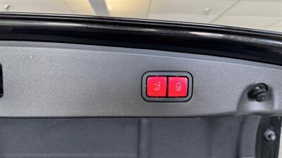 2015 Mercedes-Benz E 350 4MATIC   - Photo 29 - Hamilton, OH 45015