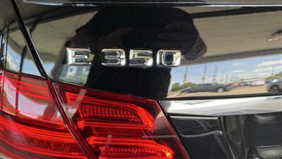 2015 Mercedes-Benz E 350 4MATIC   - Photo 35 - Hamilton, OH 45015