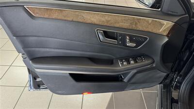 2015 Mercedes-Benz E 350 4MATIC   - Photo 21 - Hamilton, OH 45015