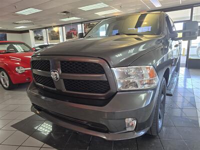 2019 RAM 1500 Express-CREW CAB-4X4-V6   - Photo 2 - Hamilton, OH 45015