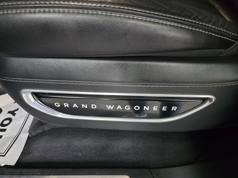2024 Jeep Grand Wagoneer L Base 4DR SUV AWD - Photo 24 - Hamilton, OH 45015