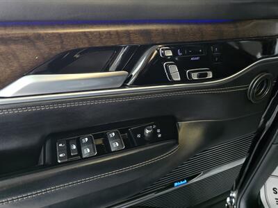 2024 Jeep Grand Wagoneer L Base 4DR SUV AWD - Photo 23 - Hamilton, OH 45015