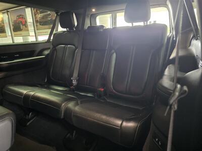 2024 Jeep Grand Wagoneer L Base 4DR SUV AWD - Photo 14 - Hamilton, OH 45015