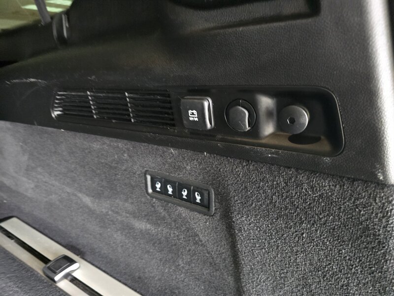 2024 Jeep Grand Wagoneer L Base 4DR SUV AWD - Photo 47 - Hamilton, OH 45015