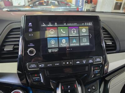 2019 Honda Odyssey Elite 4DR MINI-VAN   - Photo 22 - Hamilton, OH 45015