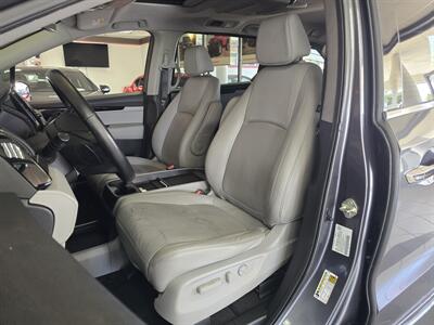 2019 Honda Odyssey Elite 4DR MINI-VAN   - Photo 9 - Hamilton, OH 45015