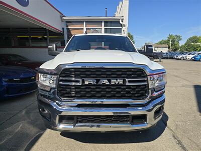 2024 RAM 3500 Big Horn   - Photo 2 - Hamilton, OH 45015