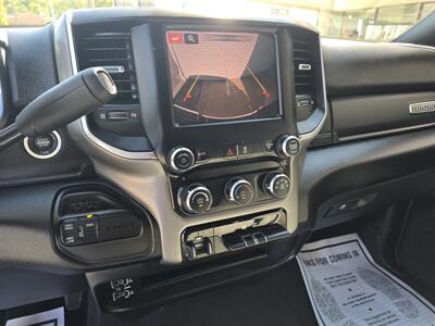 2024 RAM 3500 Big Horn   - Photo 23 - Hamilton, OH 45015