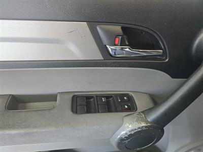 2010 Honda CR-V EX- 4DR SUV AWD - Photo 17 - Hamilton, OH 45015