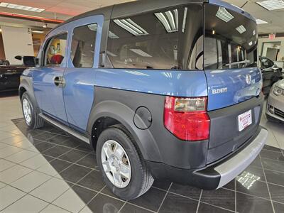 2006 Honda Element LX 4dr SUV   - Photo 7 - Hamilton, OH 45015