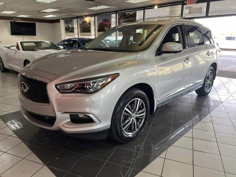 2016 INFINITI QX60 Base 4DR SUV AWD   - Photo 1 - Hamilton, OH 45015