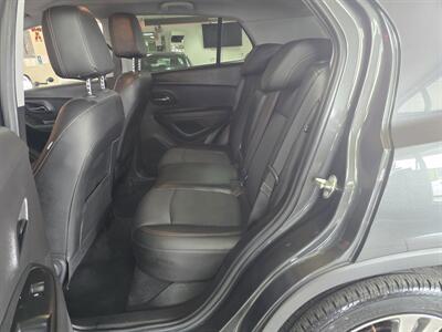 2019 Chevrolet Trax LT4DR CROSSOVER   - Photo 11 - Hamilton, OH 45015