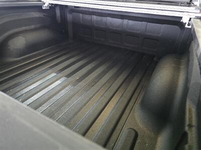 2017 RAM 1500 Big Horn   - Photo 30 - Hamilton, OH 45015