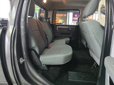 2017 RAM 1500 Big Horn   - Photo 16 - Hamilton, OH 45015