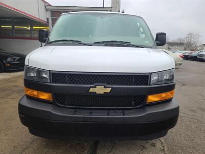 2021 Chevrolet Express 2500 3DR EXTENDED CARGO VA/V6   - Photo 3 - Hamilton, OH 45015