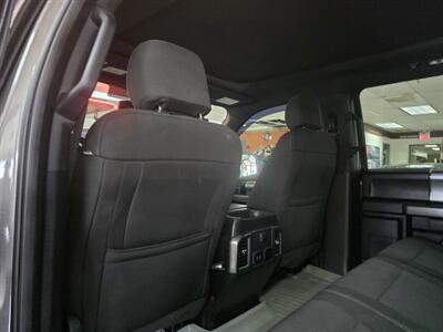 2017 Ford F-150 XLT 4DR SUPER CREW 4X4 - Photo 10 - Hamilton, OH 45015