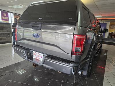 2017 Ford F-150 XLT 4DR SUPER CREW 4X4 - Photo 4 - Hamilton, OH 45015