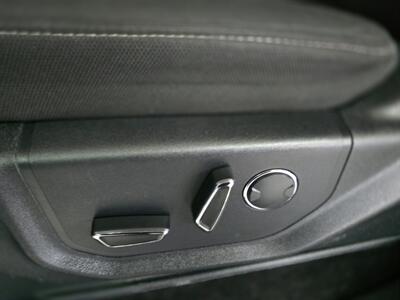 2017 Ford F-150 XLT 4DR SUPER CREW 4X4 - Photo 19 - Hamilton, OH 45015
