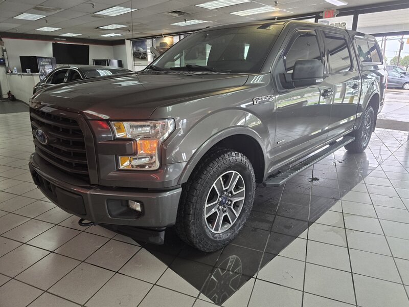2017 Ford F-150 XLT 4DR SUPER CREW 4X4   - Photo 1 - Hamilton, OH 45015