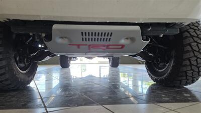 2020 Toyota Tacoma TRD Sport   - Photo 38 - Hamilton, OH 45015