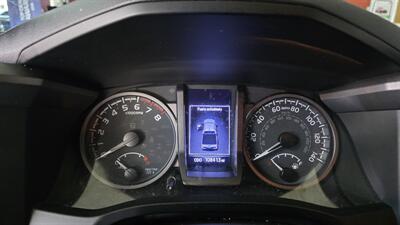 2020 Toyota Tacoma TRD Sport   - Photo 13 - Hamilton, OH 45015