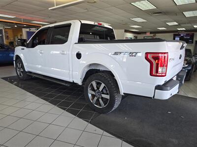 2016 Ford F-150 XLT SUPER CREW 4X4 - Photo 5 - Hamilton, OH 45015