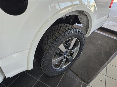 2016 Ford F-150 XLT SUPER CREW 4X4 - Photo 35 - Hamilton, OH 45015