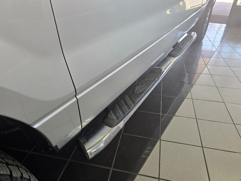 2013 Ford F-150 XLT SUPER CREW 4X4 - Photo 30 - Hamilton, OH 45015
