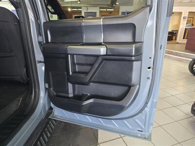 2019 Ford F-150 XLT SUPER CREW 4X4   - Photo 15 - Hamilton, OH 45015