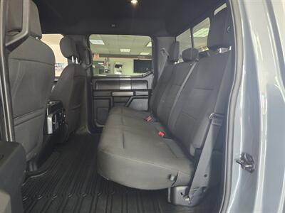 2019 Ford F-150 XLT SUPER CREW 4X4   - Photo 11 - Hamilton, OH 45015