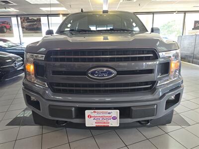 2019 Ford F-150 XLT SUPER CREW 4X4   - Photo 2 - Hamilton, OH 45015
