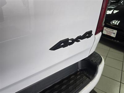2020 RAM 1500 Big Horn/CREW CAB/HEMI/4X4 - Photo 32 - Hamilton, OH 45015