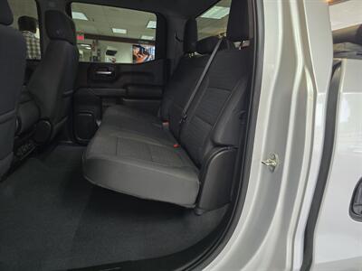2022 Chevrolet Silverado 1500 LT LIMITED 4DR CREW CAB 4X4   - Photo 12 - Hamilton, OH 45015