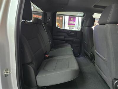 2022 Chevrolet Silverado 1500 LT LIMITED 4DR CREW CAB 4X4   - Photo 17 - Hamilton, OH 45015
