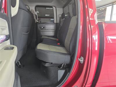 2010 Dodge Ram 1500 SLT   - Photo 10 - Hamilton, OH 45015