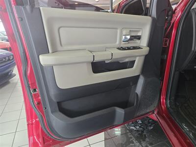 2010 Dodge Ram 1500 SLT   - Photo 7 - Hamilton, OH 45015