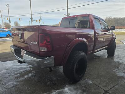 2010 Dodge Ram 1500 SLT 4dr Quad Cab 4X4   - Photo 4 - Hamilton, OH 45015